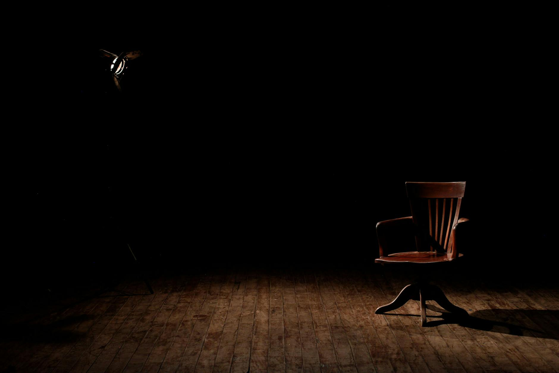 Wynajem studia fotograficznego w Łodzi: Jak wybrać idealne miejsce?
